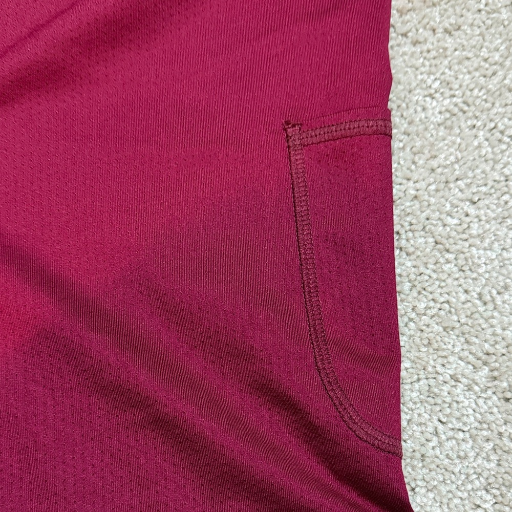 SkirtSports dark red/ light pink Patterned skort with built in shorts. - Picture 4 of 6